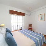 Josie-cosy 2 Bed In Town Centre Apartman