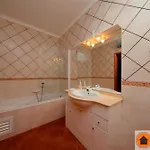 Josie-cosy 2 Bed In Town Centre Apartman *