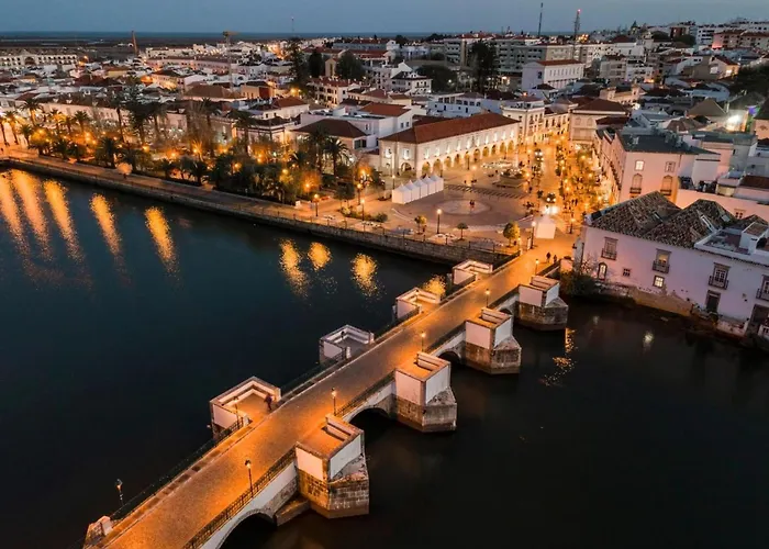 Josie-cosy 2 Bed In Town Centre * Tavira